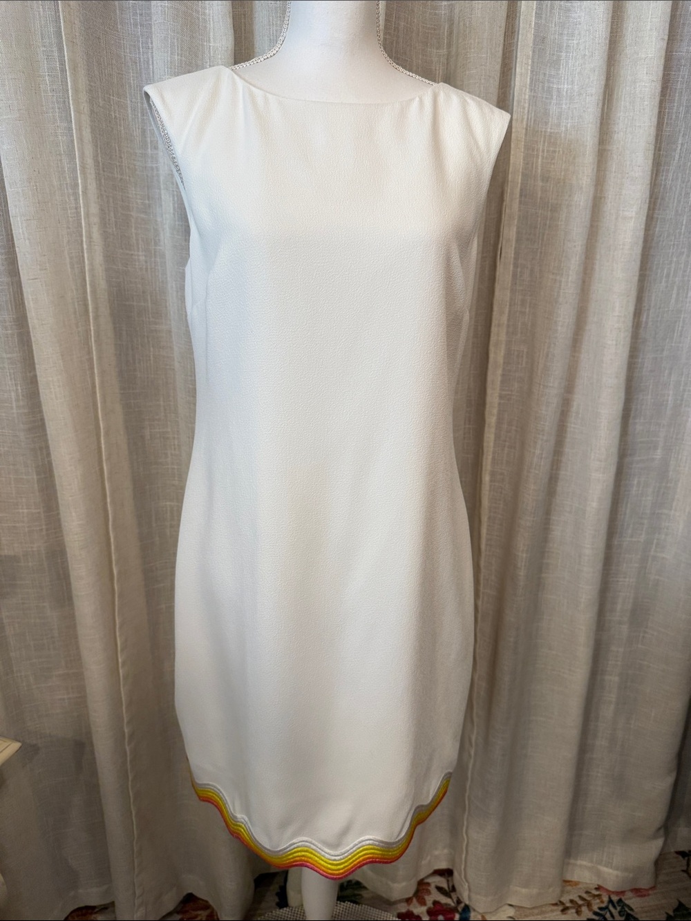 Trina Turk White Shift Dress Rainbow Ric Rac Trim Sleeveless Mod Mini-Size S/M - Picture 6 of 15
